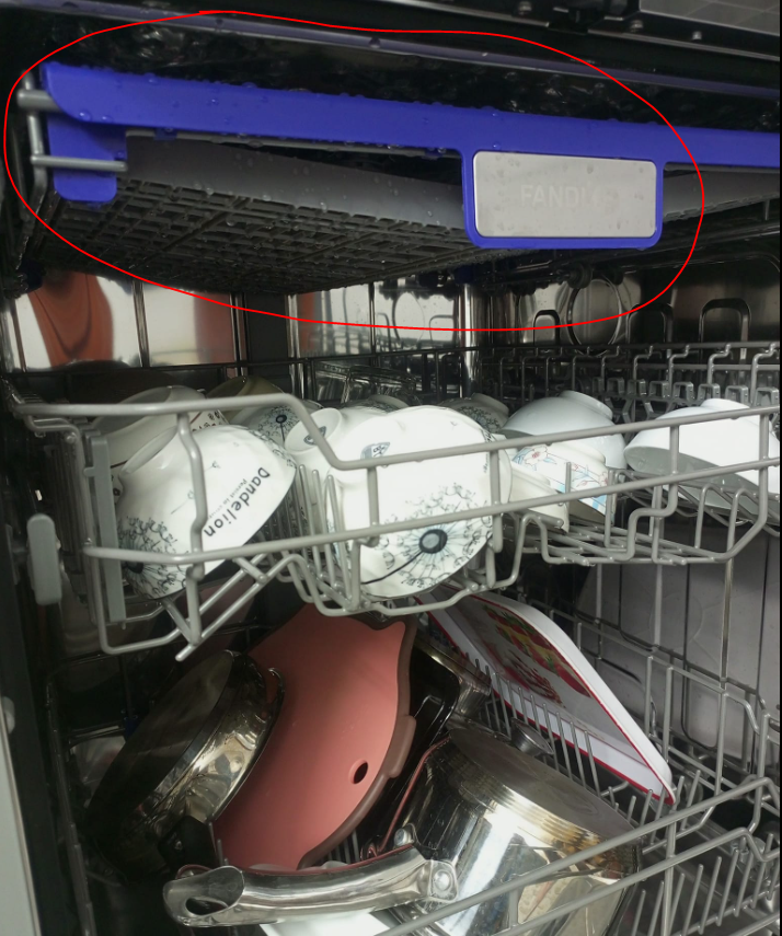 Vấn đề hàng đầu của máy rửa bát: Bát đũa rửa xong vẫn ướt dù sấy tăng cường, hé cửa