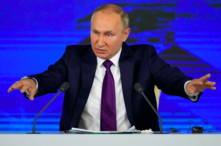 Vừa tái đắc cử Tổng thống, ông Putin đã cảnh báo Thế chiến 3