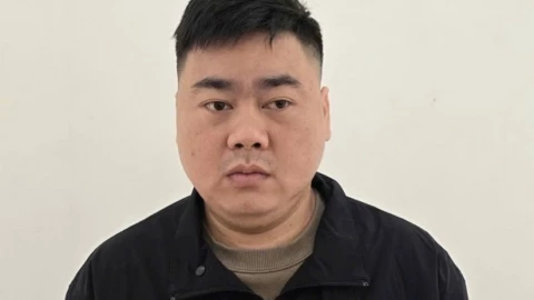 Tuyên Quang: Ông chủ của 103 website 'mát mẻ' nhận vé 'nhập kho'