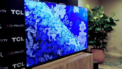 Khoảng cách giữa các thương hiệu TV cao cấp và tầm trung đang nhanh chóng thu hẹp