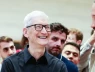 Mức lương năm 2025 của CEO Apple Tim Cook vừa được tiết lộ