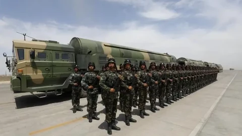 Với gần 4.000 tên lửa và 26 lữ đoàn tên lửa, lực lượng tên lửa sẽ mạnh đến mức nào khi được đưa vào trạng thái sẵn sàng chiến đấu?