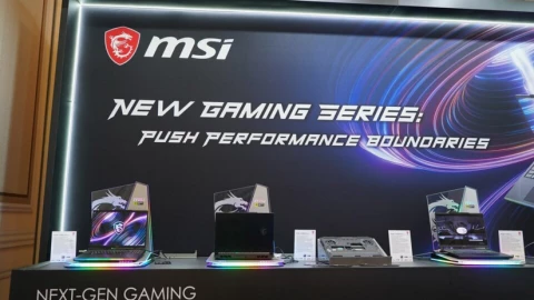 [CES 2026] Trên tay loạt laptop gaming MSI thế hệ mới nhất: Khi sức mạnh tới 300W và thiết kế "siêu mẫu" cùng song hành
