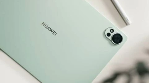 Xuất hiện chiếc máy tính bảng cao cấp tại Việt Nam có màn hình tựa như giấy nhám, kèm bút cảm ứng hỗ trợ bóp thân, xoay bút mở tính năng đặc biệt