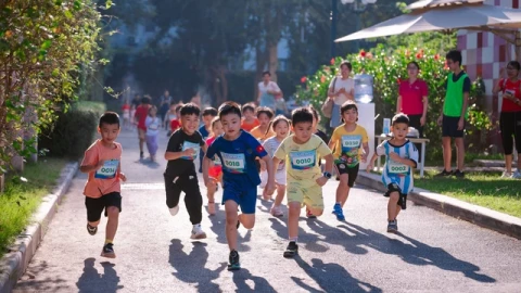 Hai giai đoạn vàng phát triển tối ưu chiều cao của trẻ