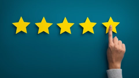 Niềm tin vào đánh giá 5 sao đã chết: Người mua sắm đang tìm sự thật ở đâu?