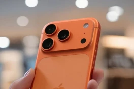 Công dụng của chấm đen trên cam iPhone đắt tiền mà ít ai biết, kiểm tra ngay xem máy mình có không