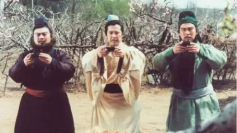 Trương Phi bỏ chạy quên vợ Lưu Bị, hai câu nói của Lưu Bị lại thành “luật ngầm” giang hồ sau này