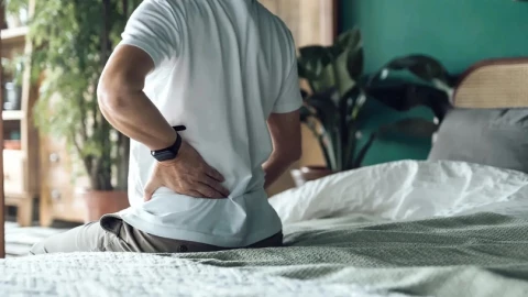 4 dấu hiệu thận suy dễ nhận biết vào ban đêm