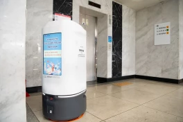 Hàn Quốc xôn xao vì nhân viên robot "t.ự sát"