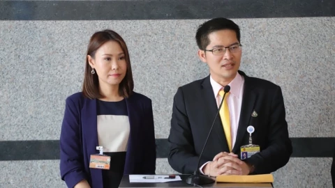 Ứng viên thủ tướng Thái Lan phát ngôn gây sốc khi đề xuất chính sách "đa phu": 1 vợ được phép có 4 chồng