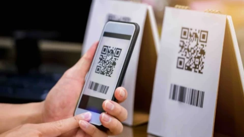 Lừa đảo khắp mọi nơi: Mã QR giờ bị chia nhỏ hoặc lồng vào nhau, quét vội là hối hận