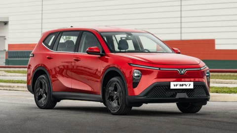 VinFast ra mắt xe điện đa dụng 7 chỗ nhắm đến người dùng gia đình