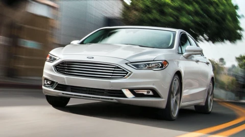 Ford từ bỏ sedan vì không có lãi: Chiến lược "xe nhàm chán" và khả năng tái xuất
