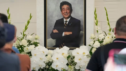 Vì sao hung thủ ám sát cựu thủ tướng Shinzo Abe?