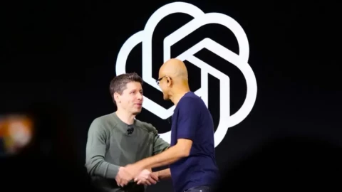 Một cuộc chiến thầm lặng kéo dài cả thập kỷ: Microsoft đã "chinh phục" OpenAI như thế nào?