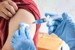 Trung Quốc thử nghiệm vắc xin trị mụn trứng cá đầu tiên