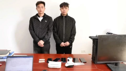 Lừa đảo vé xe tết bùng nổ, chiêu trò tinh vi khiến bạn mất tết như chơi