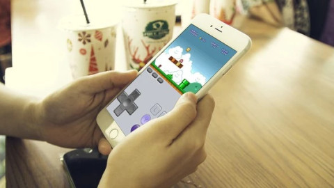 Apple lại "nói không" với trình giả lập PC trên iOS, bùng nổ tranh cãi thế nào là "máy chơi game cổ điển"