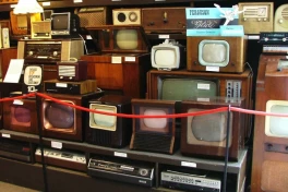 Không chỉ là giá rẻ, một chiến lược dài hơi đã giúp TV Trung Quốc dần soán ngôi đế chế công nghệ Nhật Bản