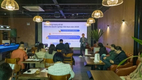 5 xu hướng mạng xã hội định hình doanh nghiệp Việt năm 2026: Kỷ nguyên của AI và Thương mại hội thoại