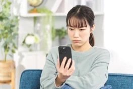 Ứng dụng AI trong nhắn tin nội bộ: Tăng năng suất, chặn rò rỉ thông tin