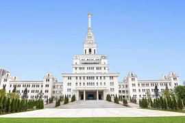 Vingroup đào tạo “thực chiến” 20.000 nhân tài AI, miễn học phí lại có phụ cấp 8 triệu đồng/tháng