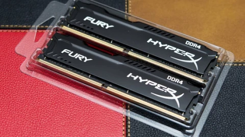 Choáng váng, giá DDR4 tăng vọt 172% trong tháng Giêng! Mạnh hơn cả DDR5