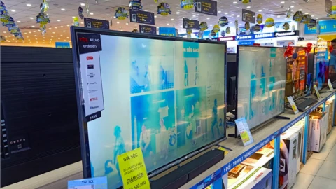 Thiếu vắng bóng đá, doanh số TV tại Việt Nam sụt giảm mạnh trong năm 2025