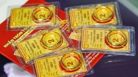 Giá vàng hôm nay 2/2/2026 tiếp tục giảm không?