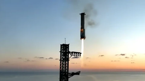 Động thái lớn của Musk và SpaceX !