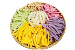 Giữa “rừng” bánh kẹo Tết 2026, đây là những loại mứt truyền thống vẫn được săn lùng nhiều nhất