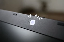 Mã độc đang nhìn lén bạn qua webcam trên laptop