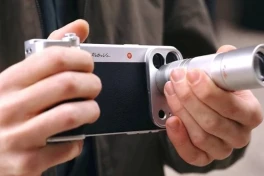 Phụ kiện mới giúp iPhone chụp ảnh zoom xa sắc nét ngang ngửa các đối thủ Trung Quốc
