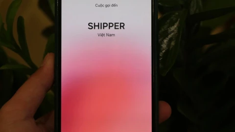 Mất trắng 1,3 tỷ đồng chỉ sau cuộc gọi phí ship 3.000 đồng