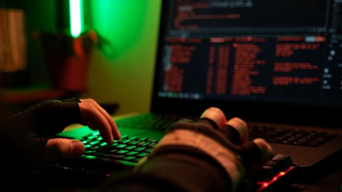 Nhóm hacker Iran Infy tái xuất với hạ tầng C2 mới sau khi lệnh cắt internet được dỡ bỏ