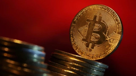 Sự cố tài chính hy hữu nhất lịch sử tiền mã hóa: Sàn tiền số chuyển nhầm 44 tỷ USD Bitcoin, thị trường chao đảo vì lệnh bán tháo