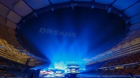 Ông chủ khoe khoang nhất Trung Quốc đã xuất hiện