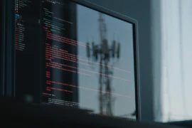 Singapore cảnh báo chiến dịch gián điệp mạng UNC3886 liên quan Trung Quốc nhắm vào các nhà mạng viễn thông