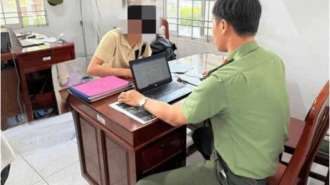 'Phím thủ' Đồng Tháp: Kiếm đạo chưa thành, trát phạt đã tới