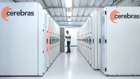 OpenAI lần đầu "chia tay" Nvidia để vận hành mô hình GPT-5.3 trên siêu chip khổng lồ