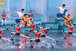 Màn múa võ của robot hình người tại đêm giao thừa Tết Bính Ngọ 2026 và tham vọng khổng lồ của Trung Quốc