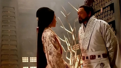 Câu nói của Tào Tháo từng tán tỉnh một góa phụ, nay là "bí kíp" thả thính của anh em