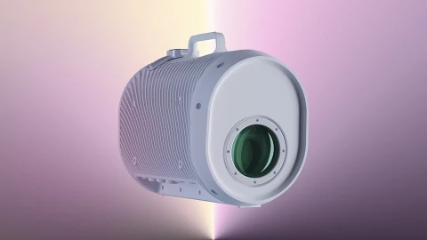 Xuất hiện thiết bị Internet có thể truyền dữ liệu 25Gbps qua ánh sáng cận hồng ngoại, thách thức cả Starlink lẫn mạng cáp quang truyền thống.