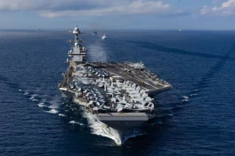 Tàu USS Gerald R. Ford, chiến hạm mạnh nhất từng được chế tạo vừa "biến mất"