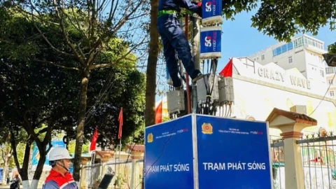 TP.HCM đề nghị Viettel, VNPT, MobiFone nghiên cứu thử nghiệm 6G trong năm 2026