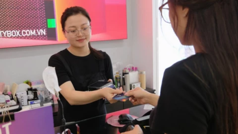 Napas và Mastercard triển khai chiến dịch đẩy mạnh thanh toán không tiếp xúc, nhiều hoạt động khuyến mại