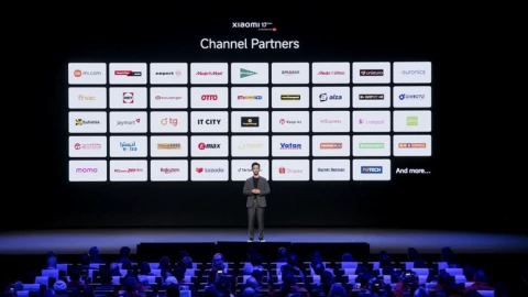 Buổi ra mắt dòng Xiaomi 17 toàn cầu xuất hiện một nhà bán lẻ Việt Nam