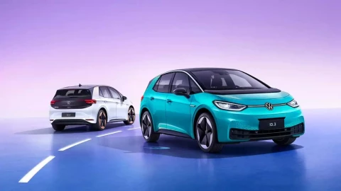 Volkswagen chuẩn bị tung 4 mẫu EV cỡ nhỏ: Canh bạc quyết định năm 2026