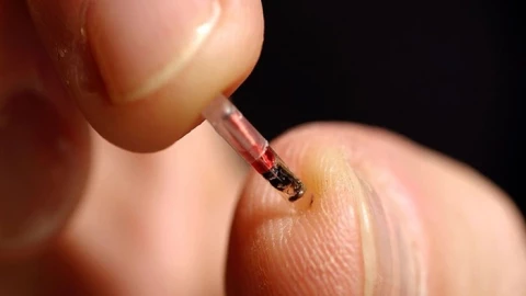 Washington ngăn chặn viễn cảnh khoa học viễn tưởng: Cấm cấy chip bắt buộc cho nhân viên